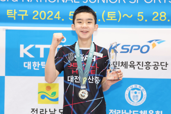 탁구 금메달리스트 대전동산중 이승수 선수